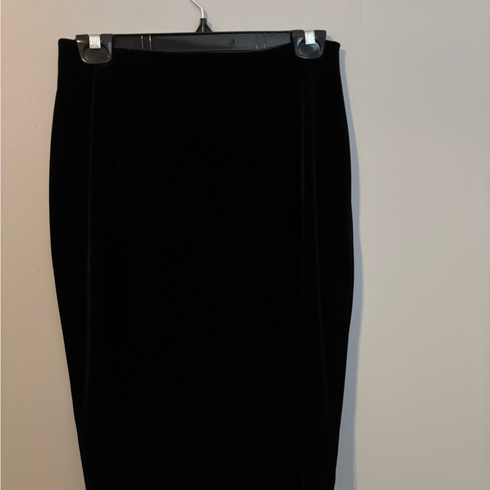 White House Black Market Black Pencil Skirt